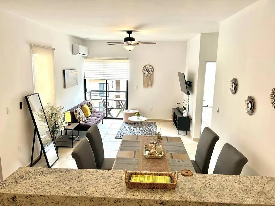 פוארטו מורלוס Condo With Luxe Amenities 0*, פוארטו מורלוס