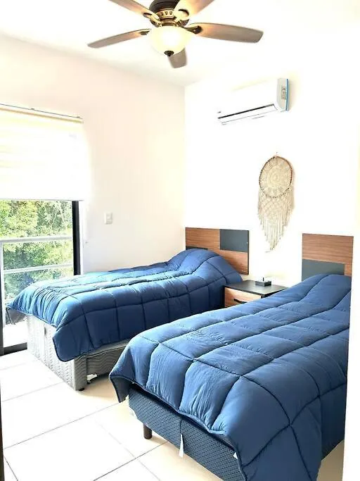 פוארטו מורלוס Condo With Luxe Amenities פוארטו מורלוס
